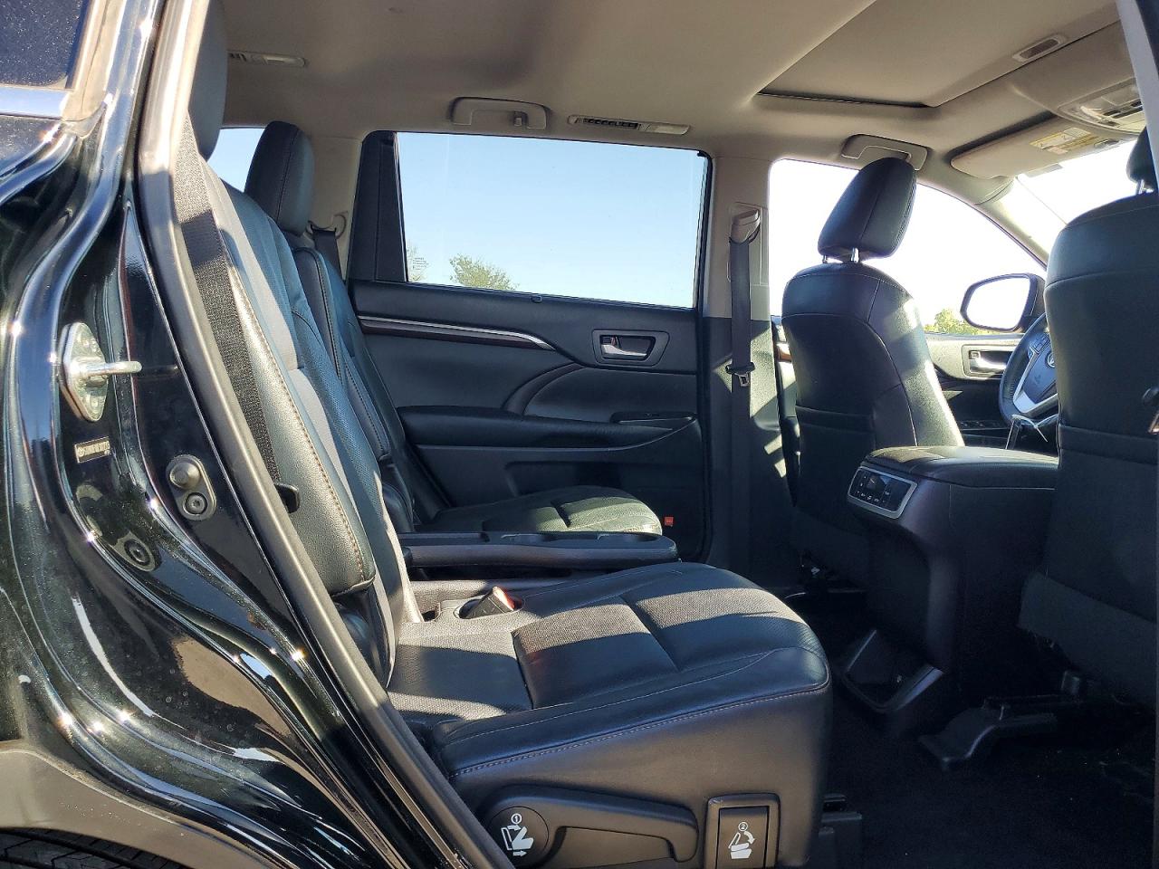 2014 TOYOTA HIGHLANDER LIMITED photo 21