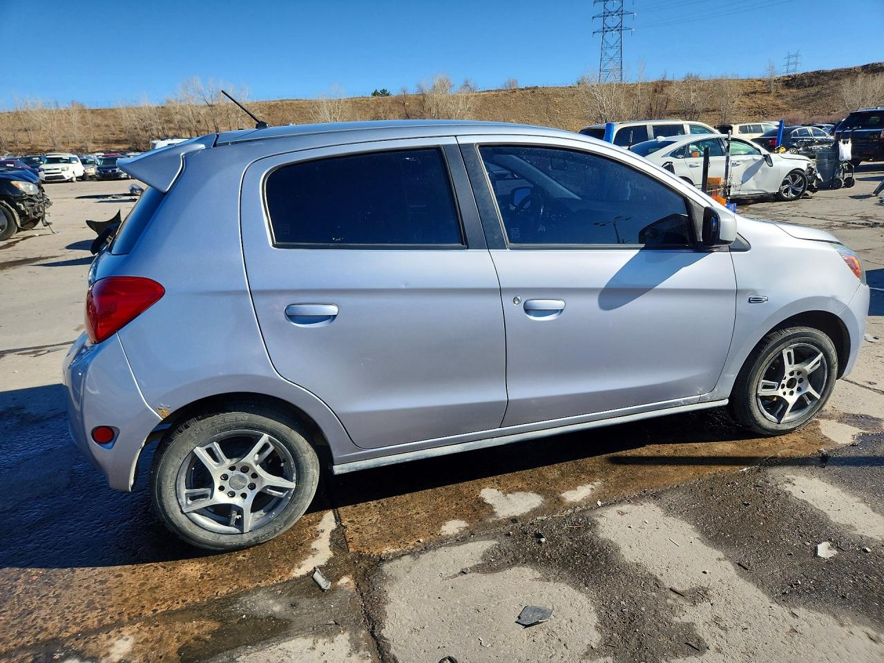 2015 MITSUBISHI MIRAGE ES photo 3