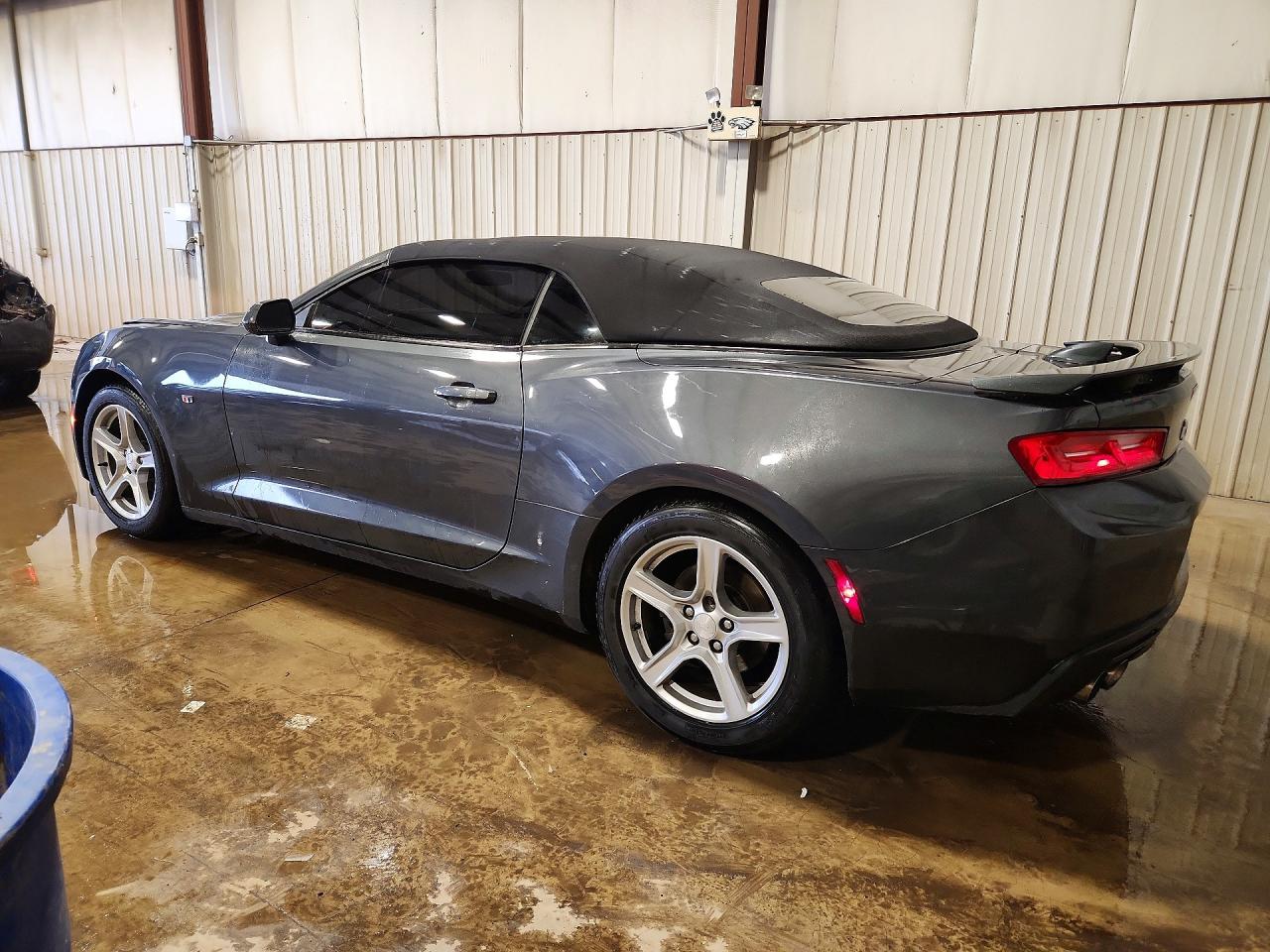 2017 CHEVROLET CAMARO LT photo 4