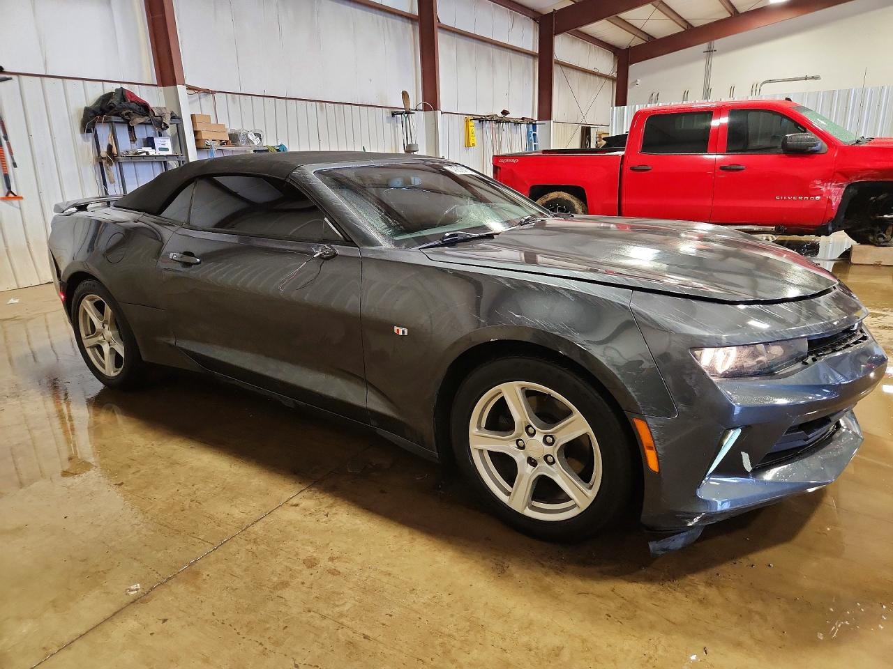 2017 CHEVROLET CAMARO LT photo 10