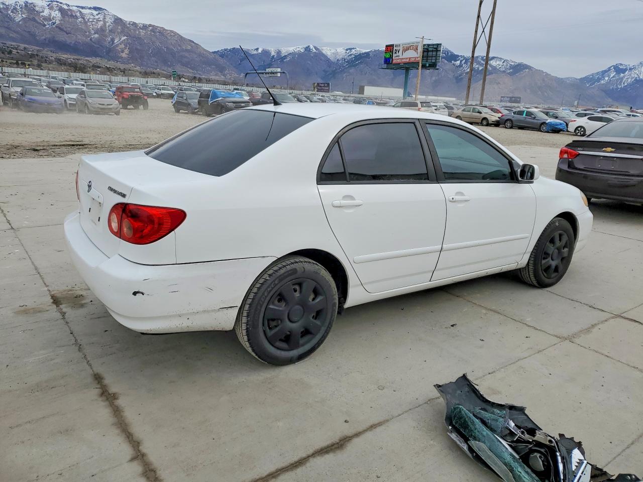 2007 TOYOTA COROLLA LE photo 3