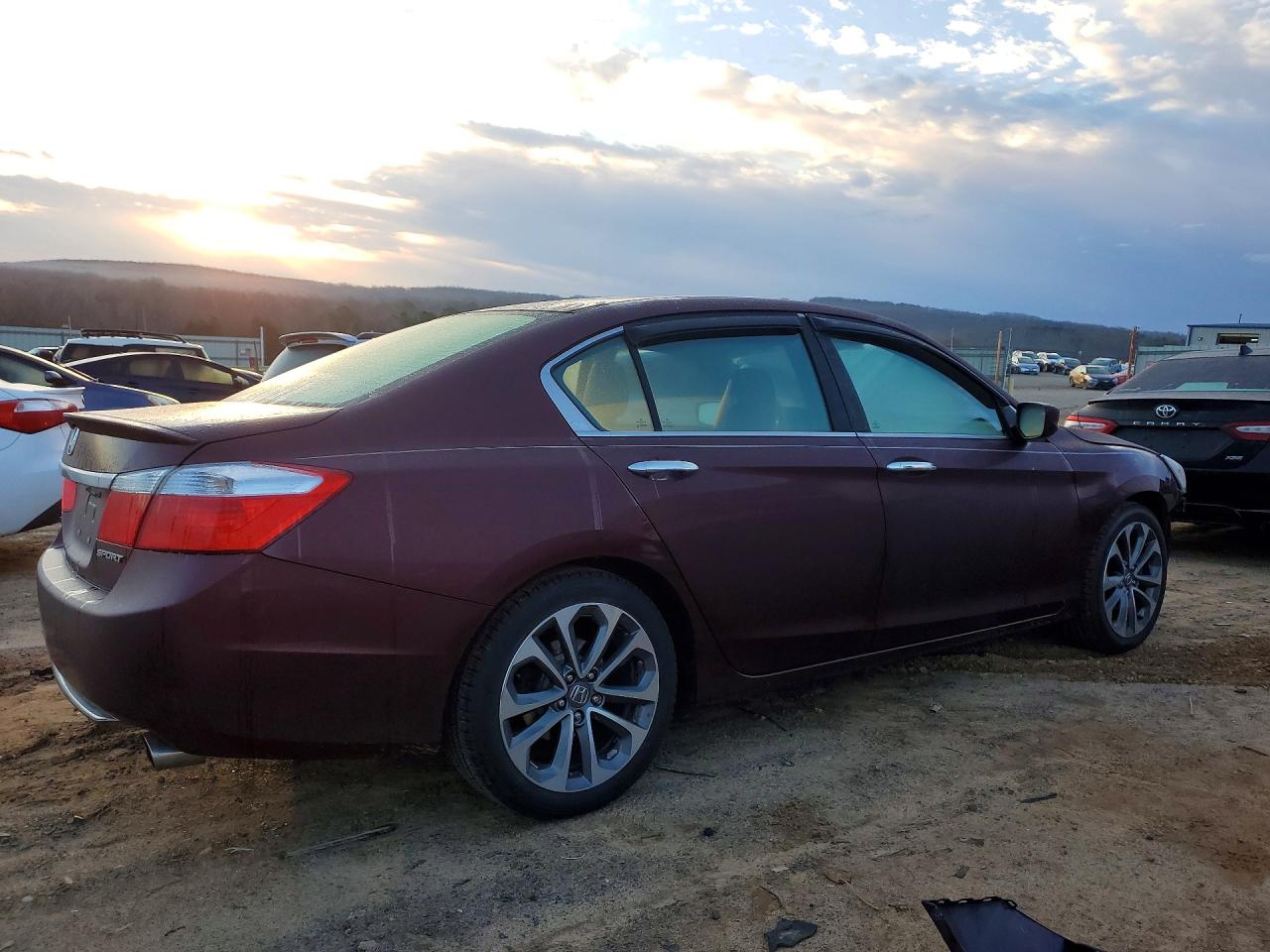 2014 HONDA ACCORD SPORT photo 3