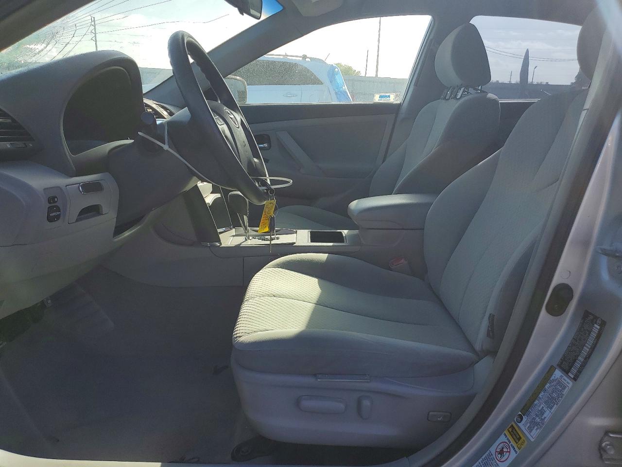 2007 TOYOTA CAMRY LE photo 13