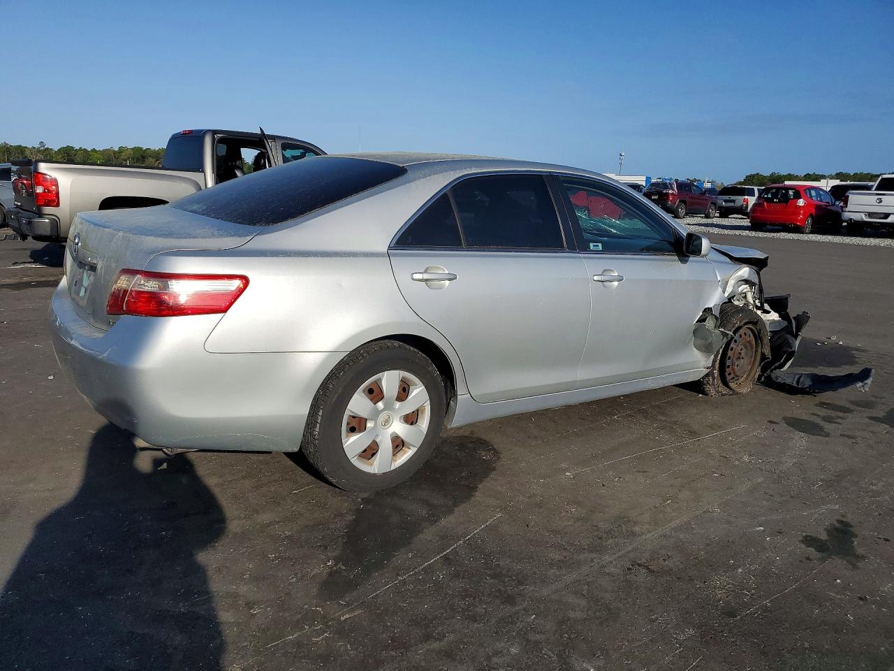 2007 TOYOTA CAMRY LE photo 5