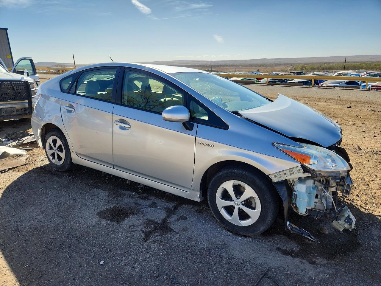 2015 TOYOTA PRIUS TWO photo 10
