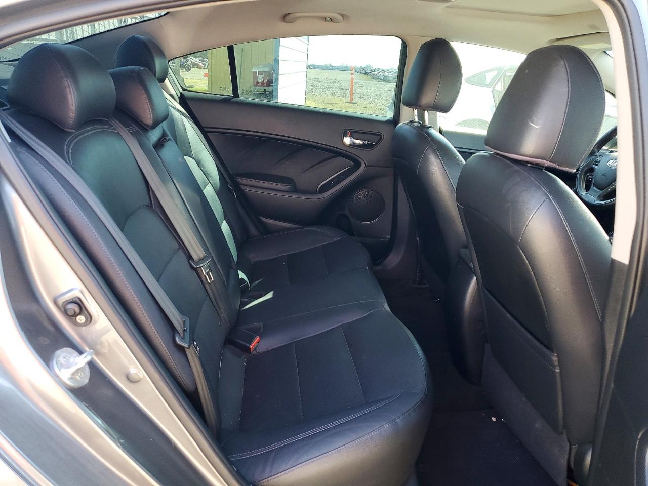 2014 KIA FORTE photo 10