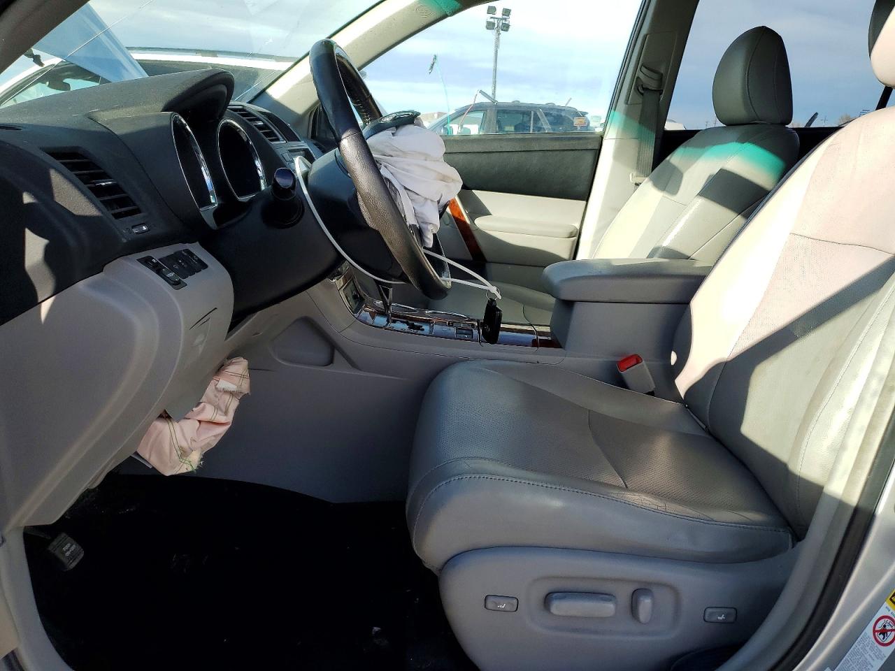 2012 TOYOTA HIGHLANDER LIMITED photo 7