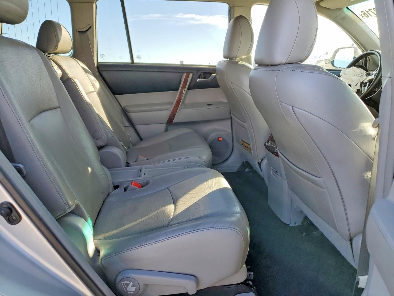 2012 TOYOTA HIGHLANDER LIMITED photo 11