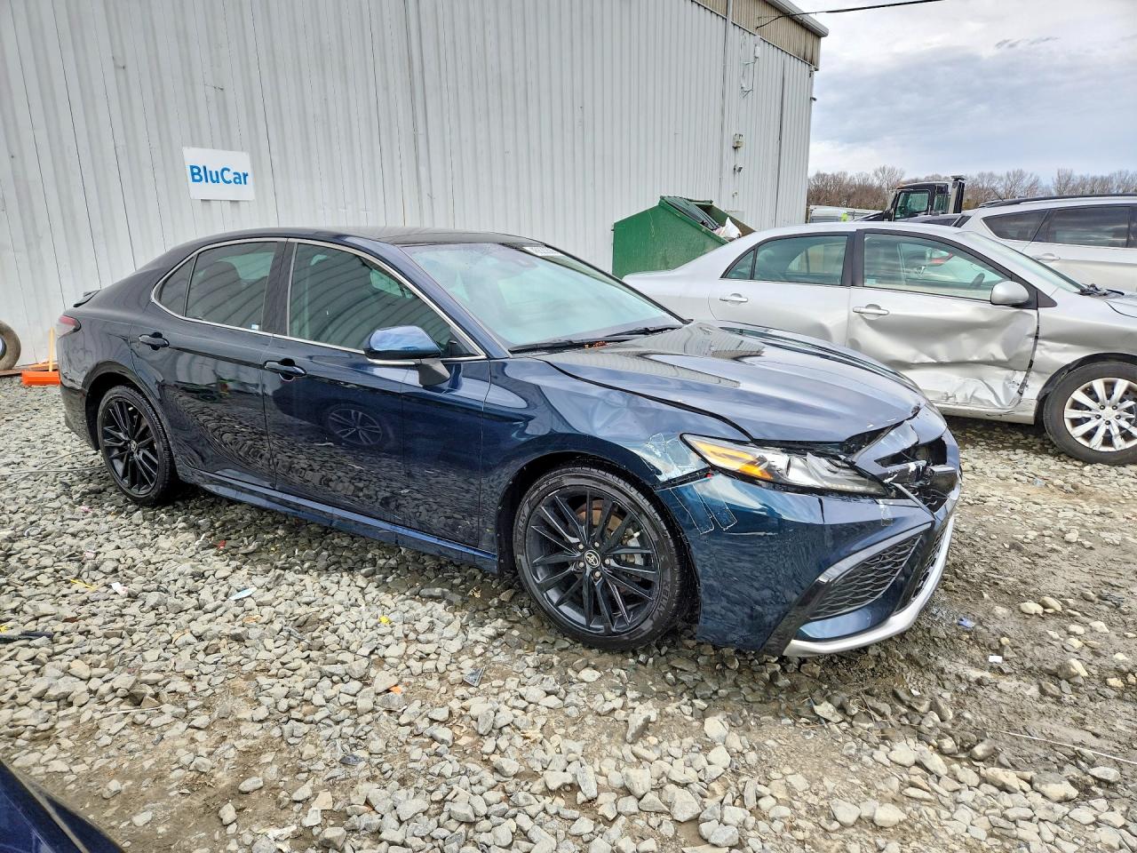 2021 TOYOTA CAMRY XSE photo 4