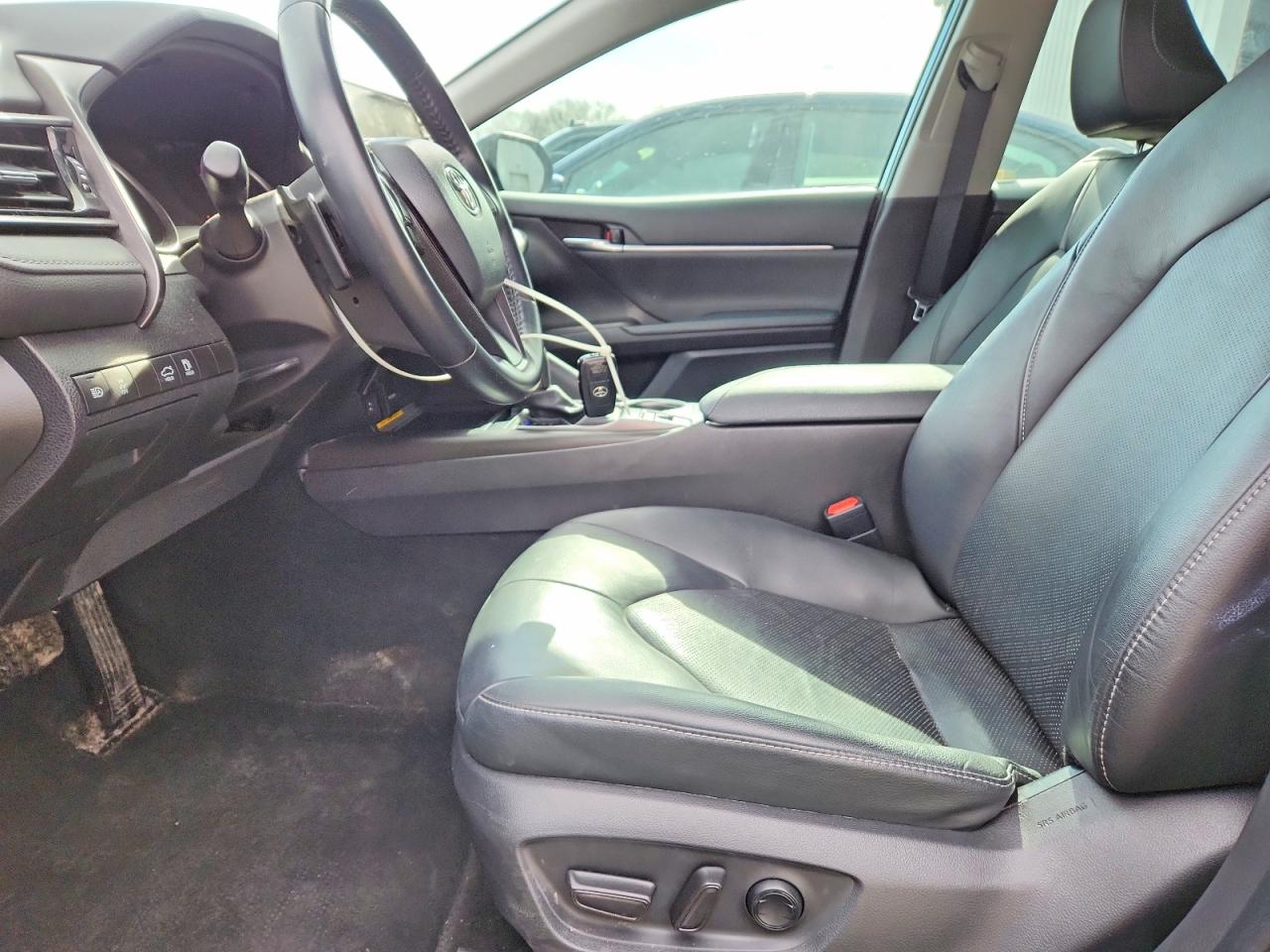 2021 TOYOTA CAMRY XSE photo 7