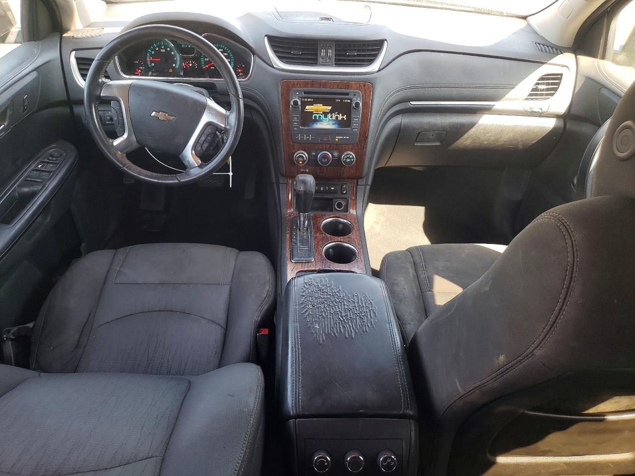 2014 CHEVROLET TRAVERSE LT photo 15