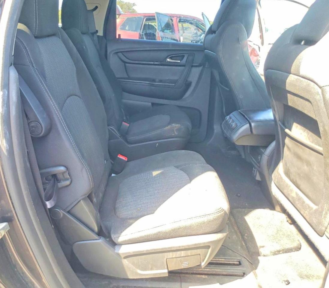 2014 CHEVROLET TRAVERSE LT photo 21