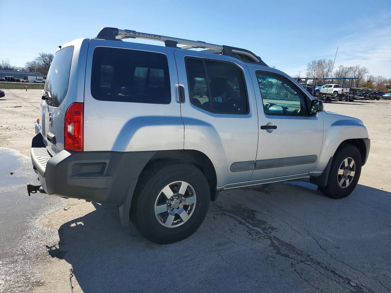 2011 NISSAN XTERRA X photo 3