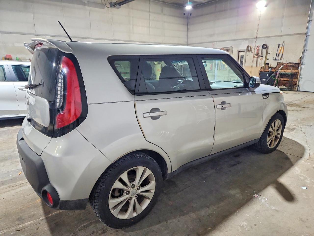 2014 KIA SOUL + photo 3