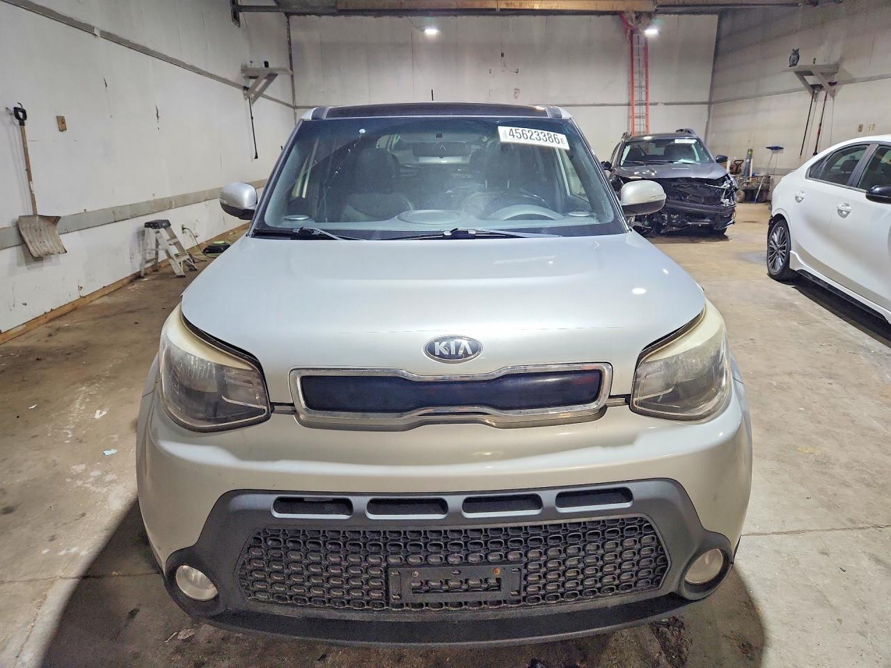 2014 KIA SOUL + photo 5