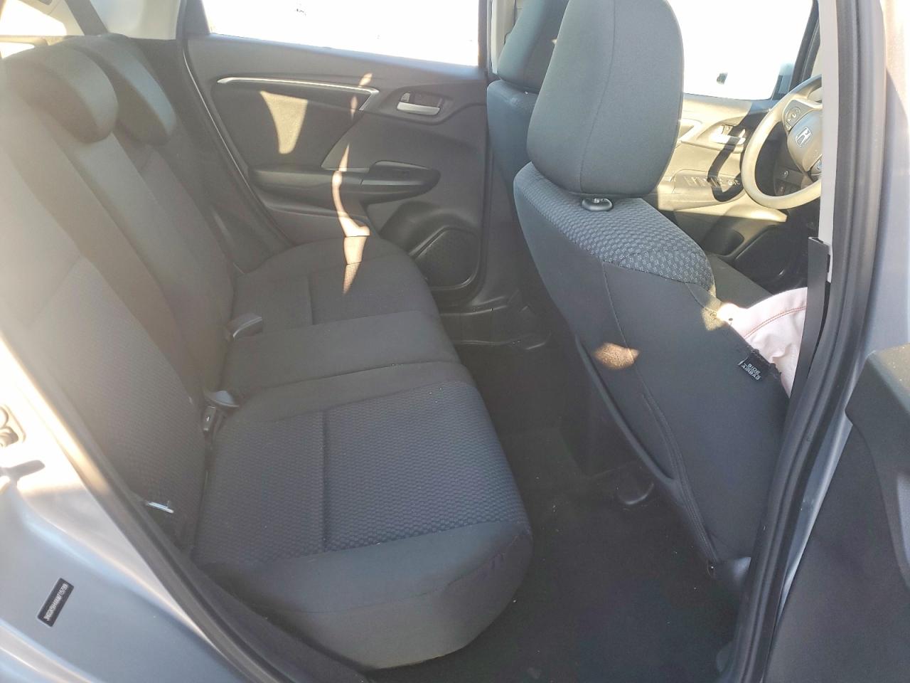 2019 HONDA FIT LX photo 11