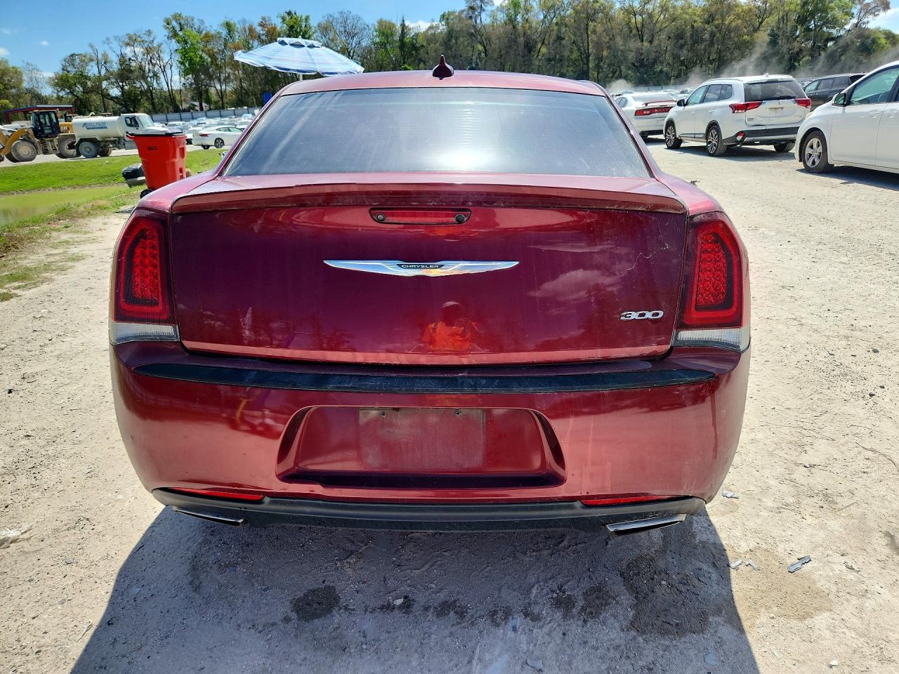 2018 CHRYSLER 300 TOURING photo 11
