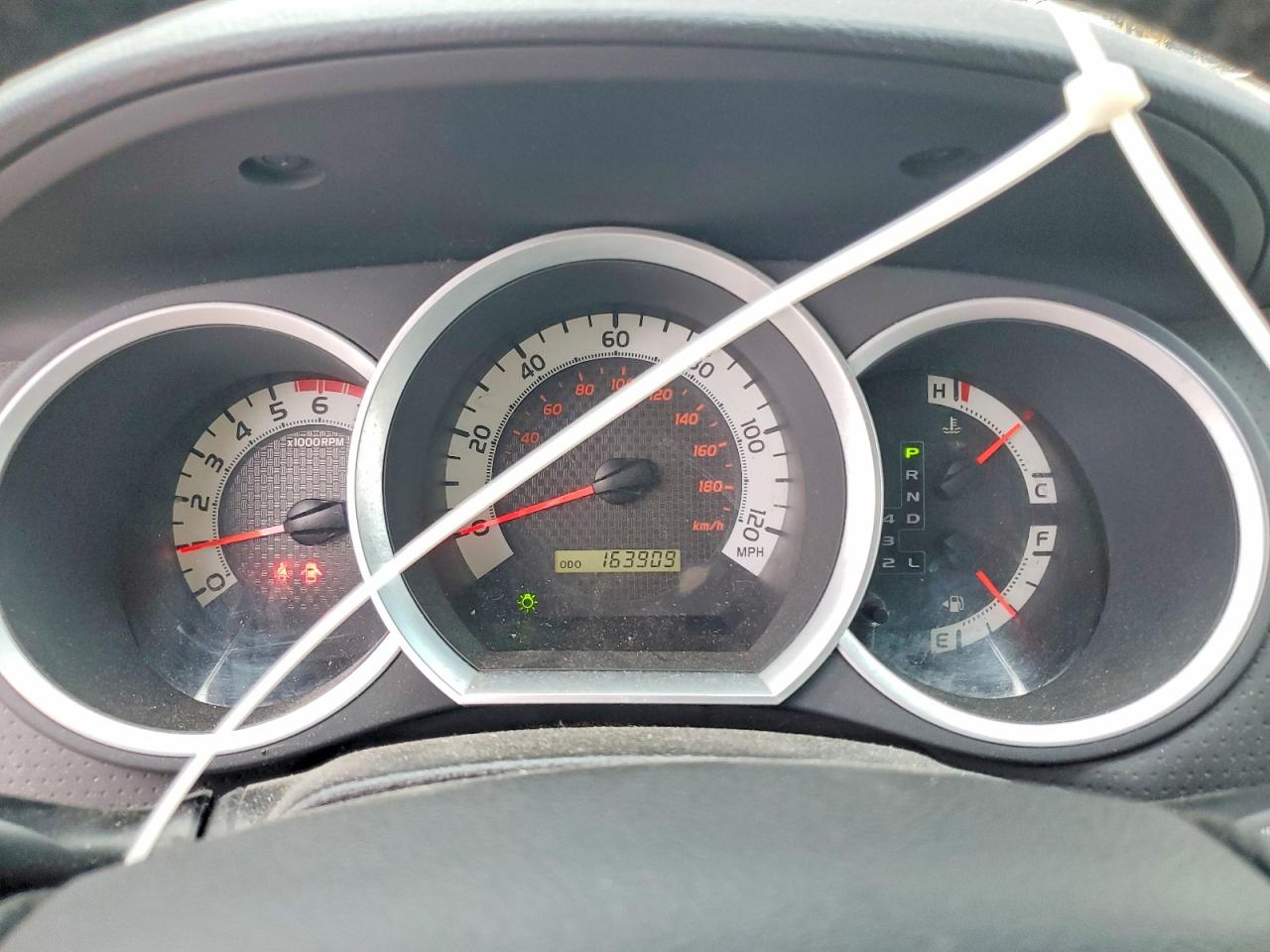 2013 TOYOTA TACOMA V6 photo 9