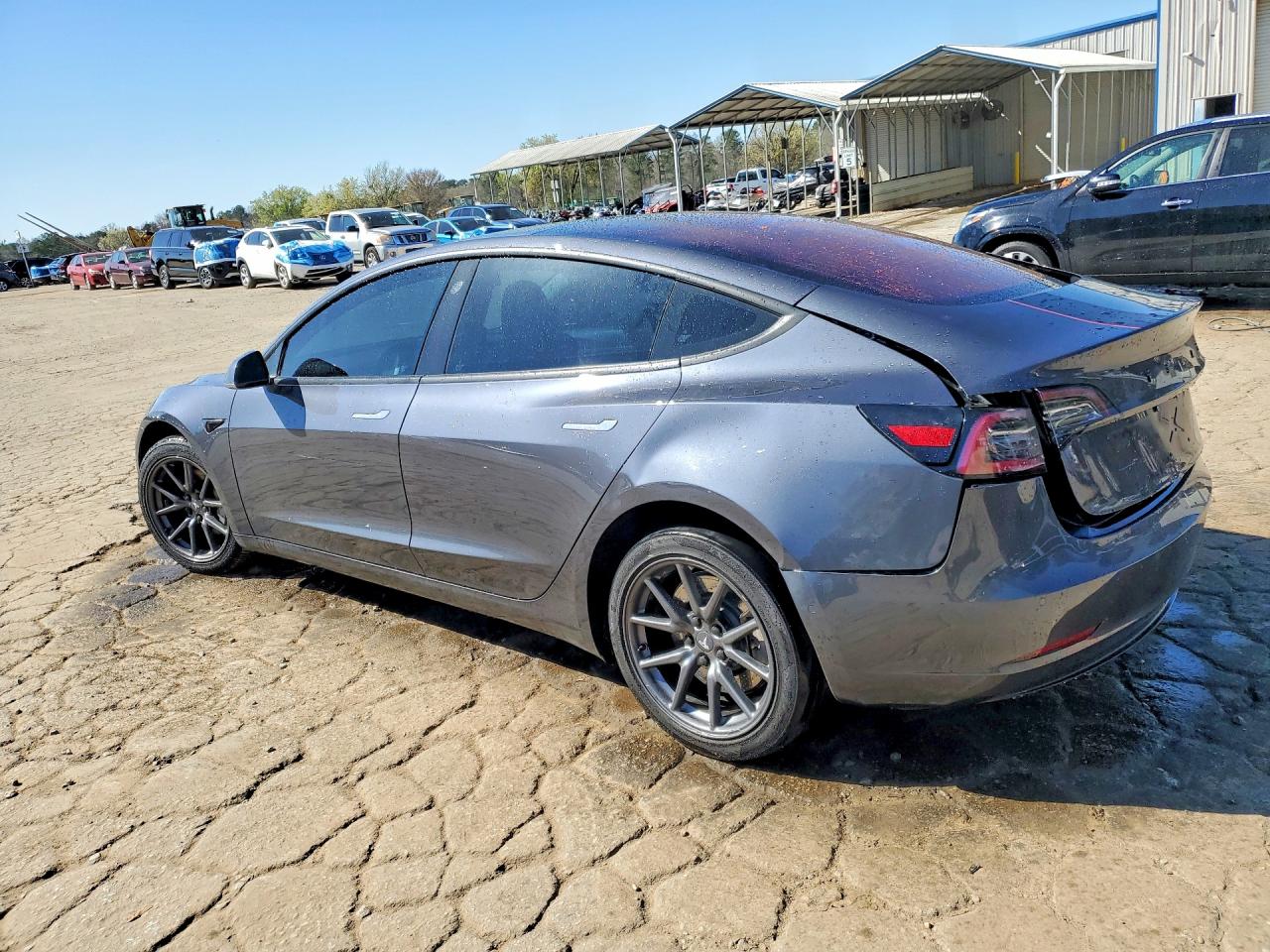2018 TESLA MODEL 3 photo 3