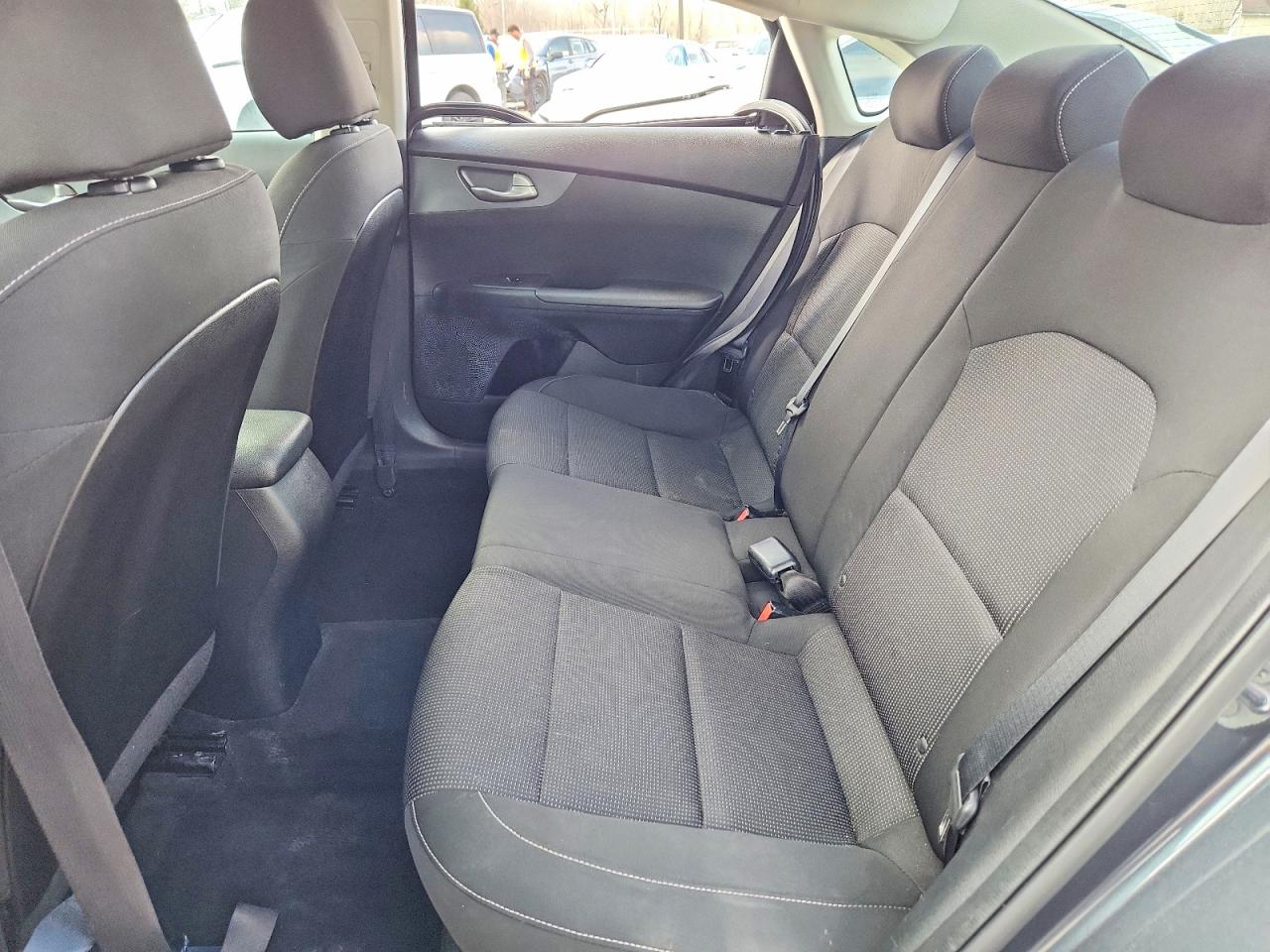 2020 KIA FORTE LXS photo 28