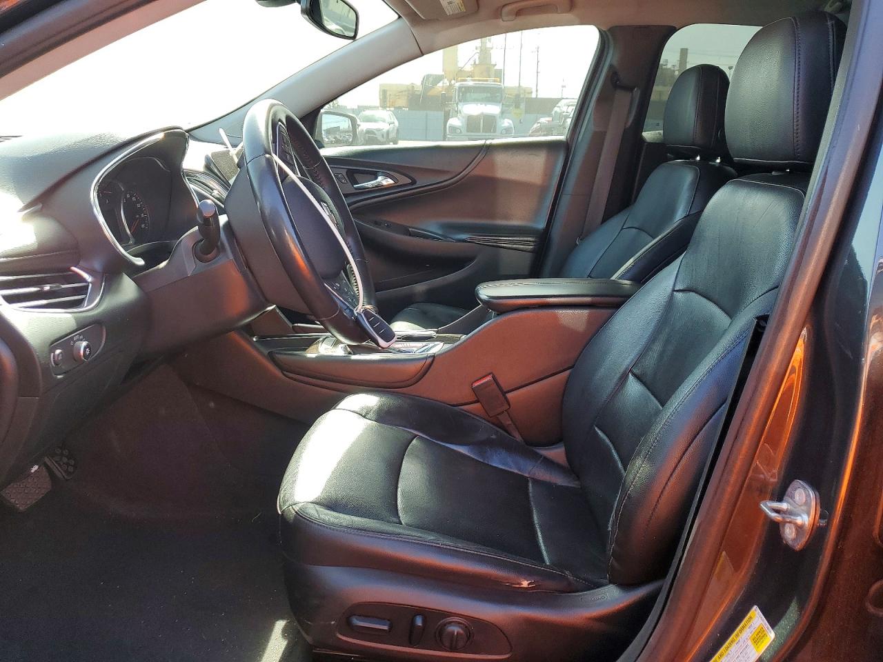 2017 CHEVROLET MALIBU PREMIER photo 13