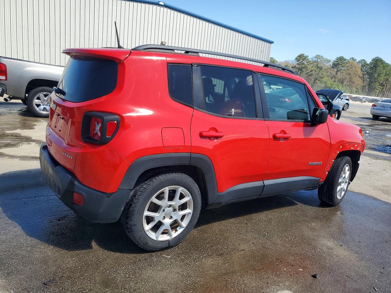 2019 JEEP RENEGADE SPORT photo 3