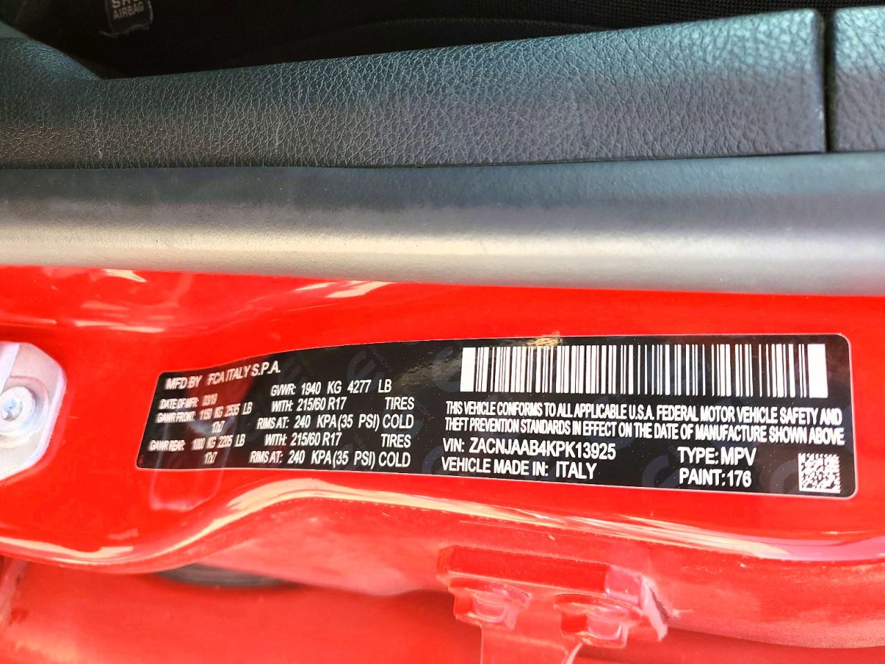 2019 JEEP RENEGADE SPORT photo 14