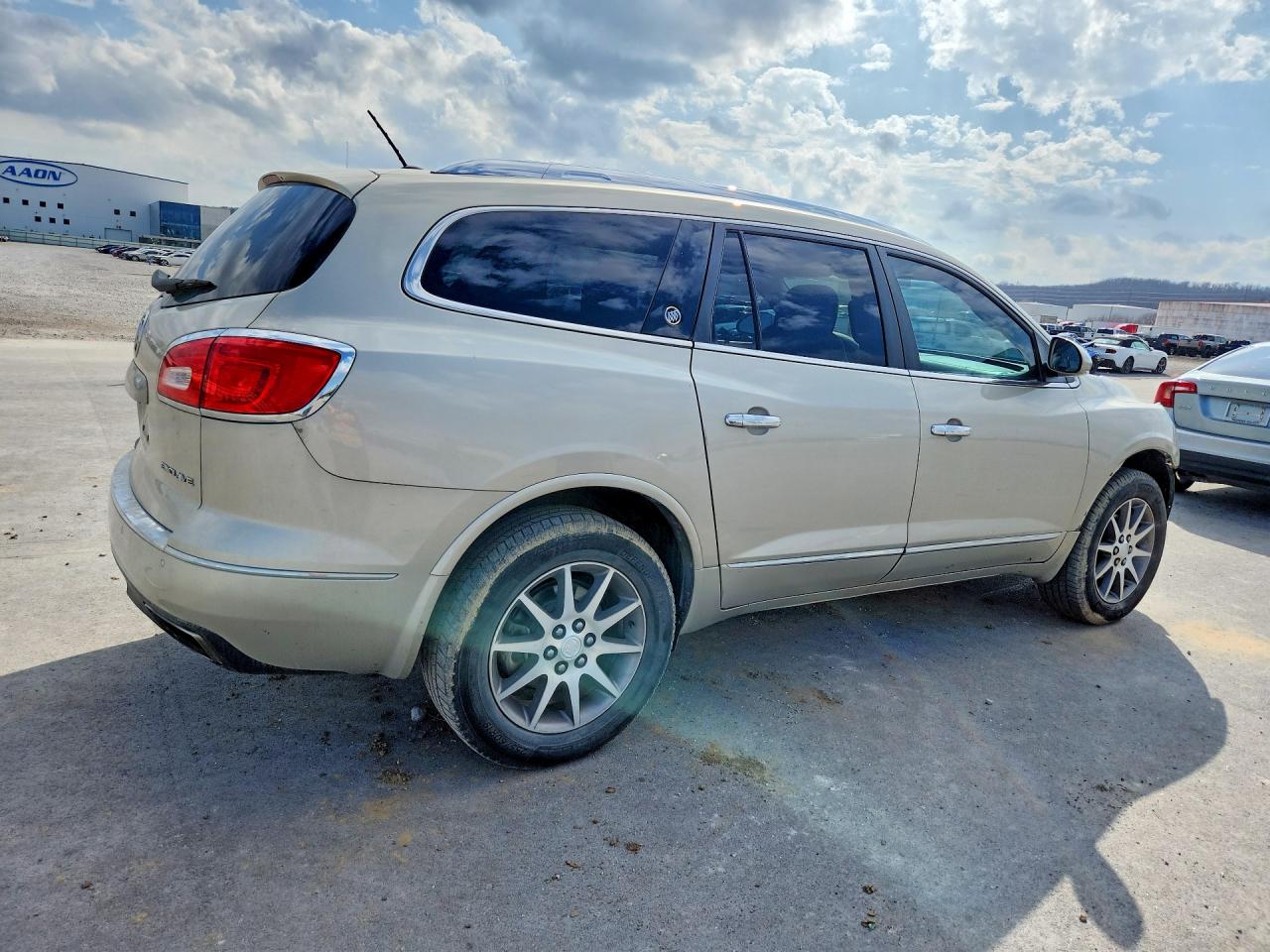 2014 BUICK ENCLAVE photo 7