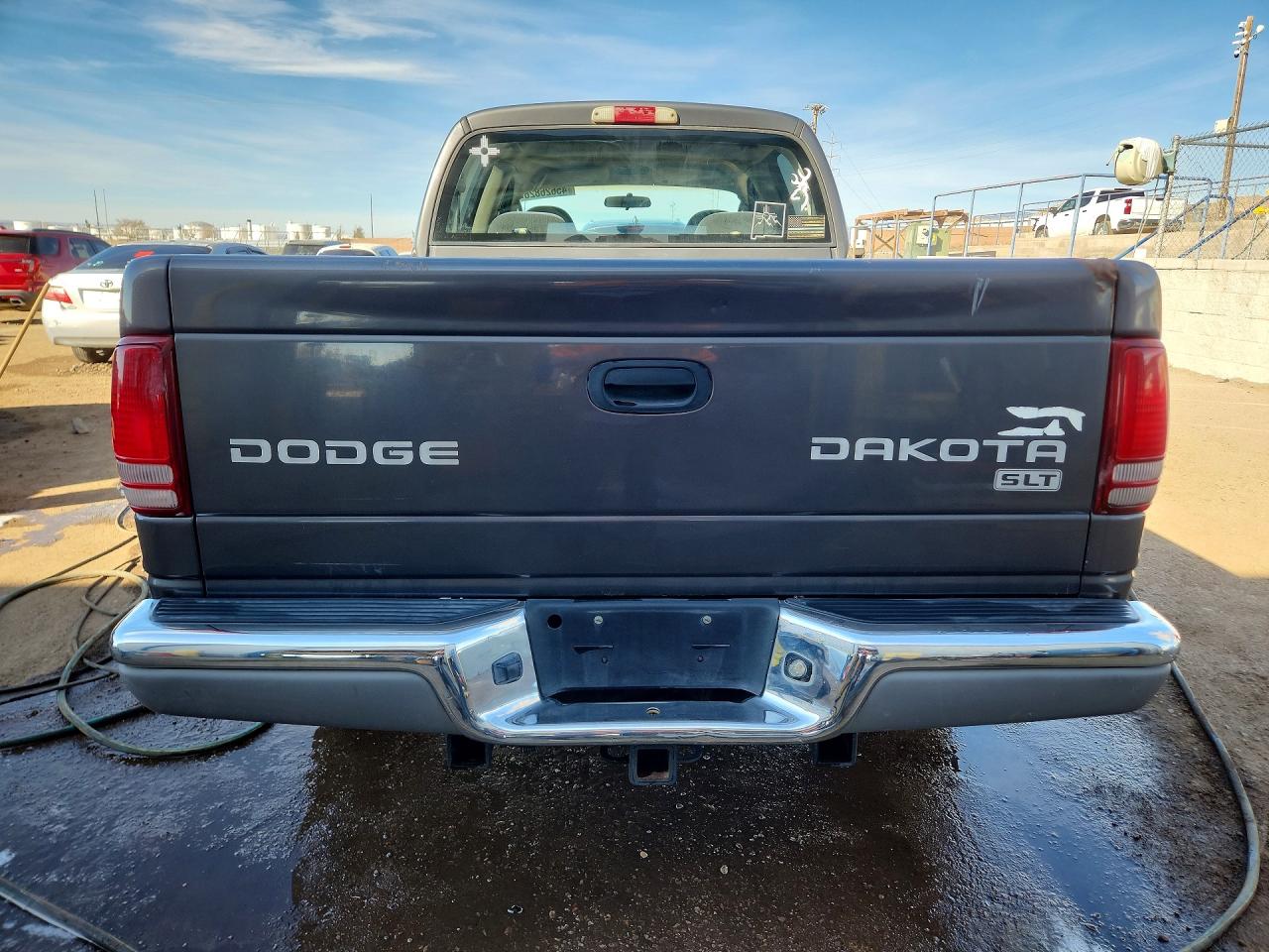 2004 DODGE DAKOTA QUAD SLT photo 16