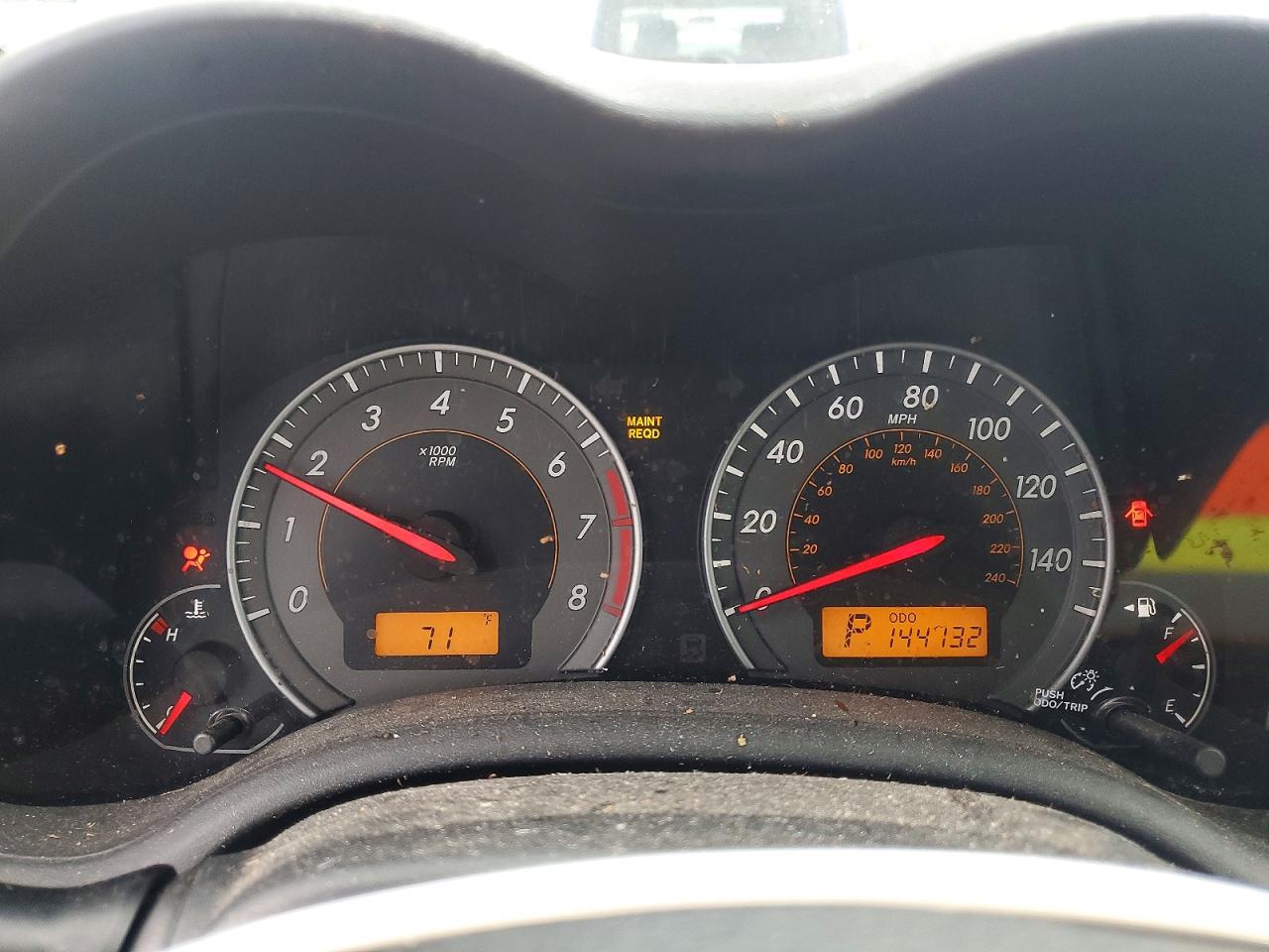 2010 TOYOTA COROLLA S photo 9