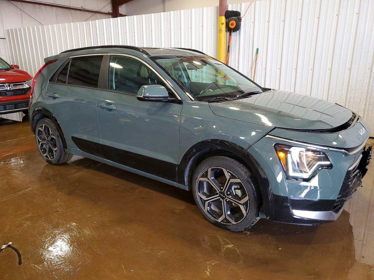 2025 KIA NIRO EX TOURING photo 4