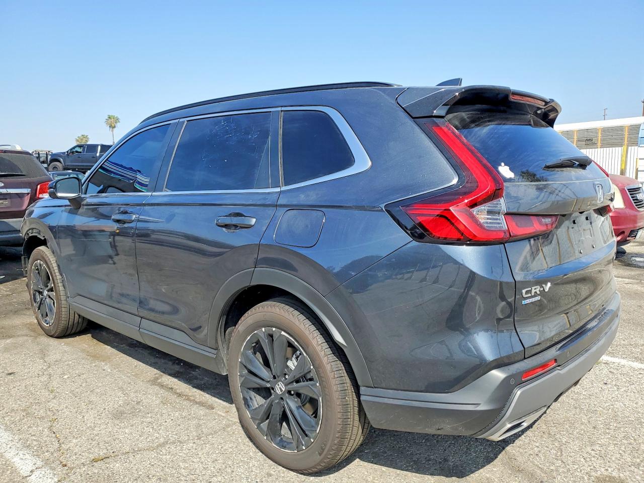 2025 HONDA CR-V SPORT TOURING photo 2