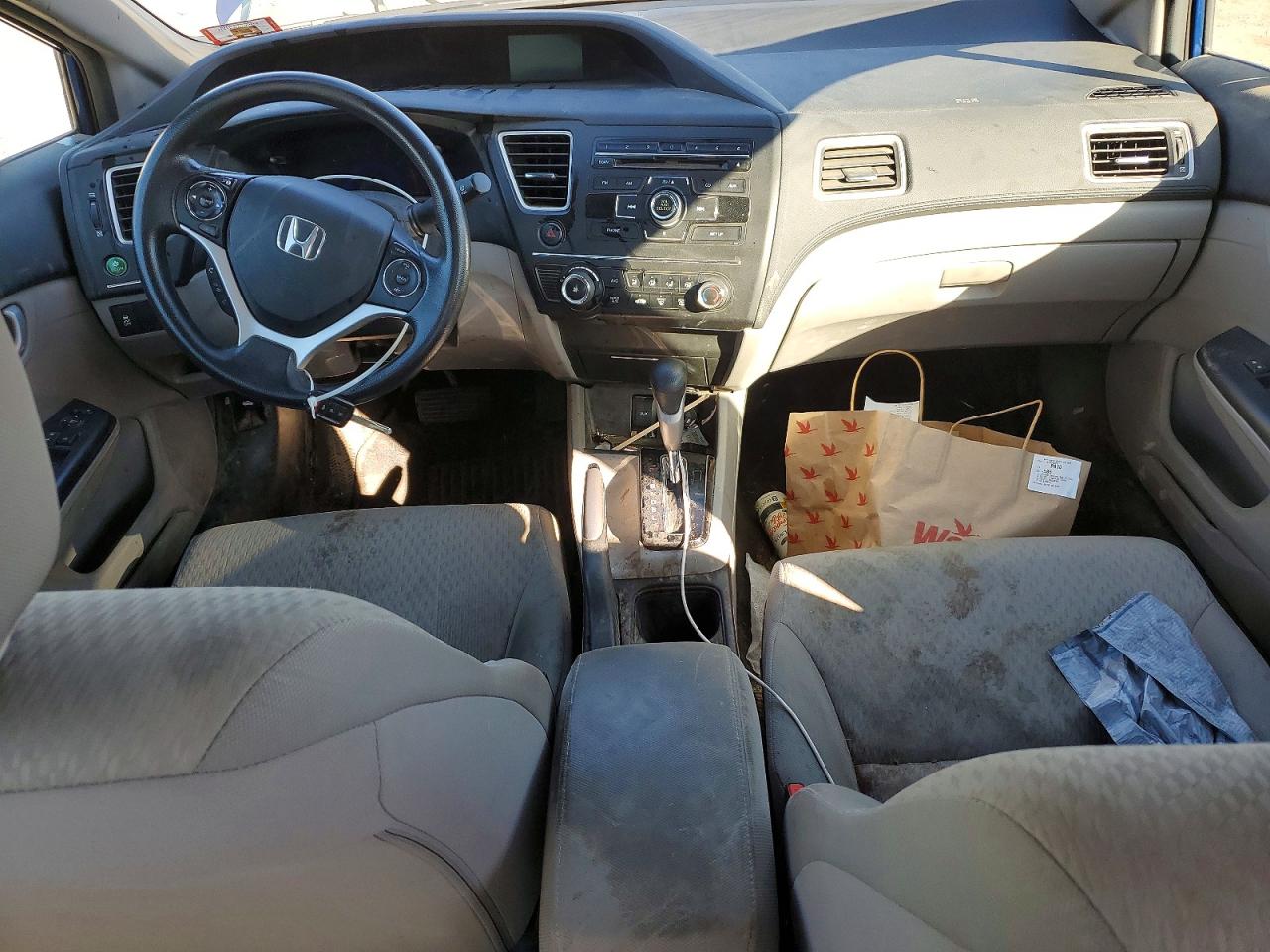 2015 HONDA CIVIC LX photo 22