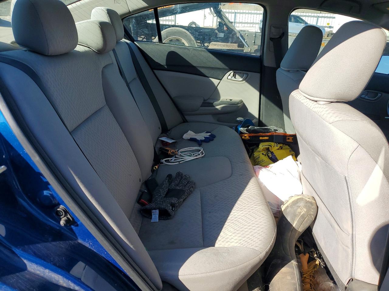 2015 HONDA CIVIC LX photo 28