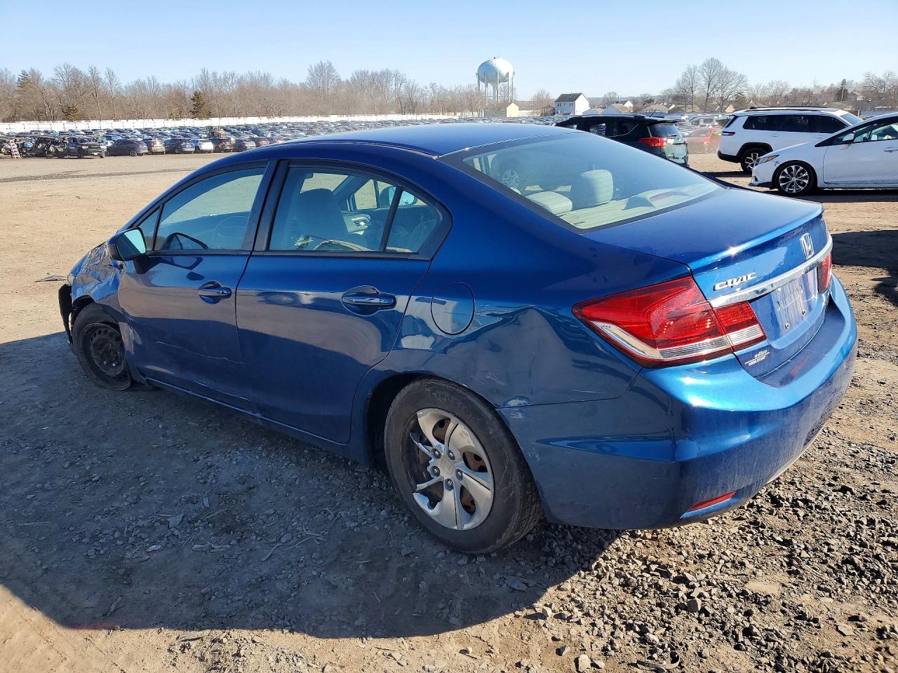 2015 HONDA CIVIC LX photo 4
