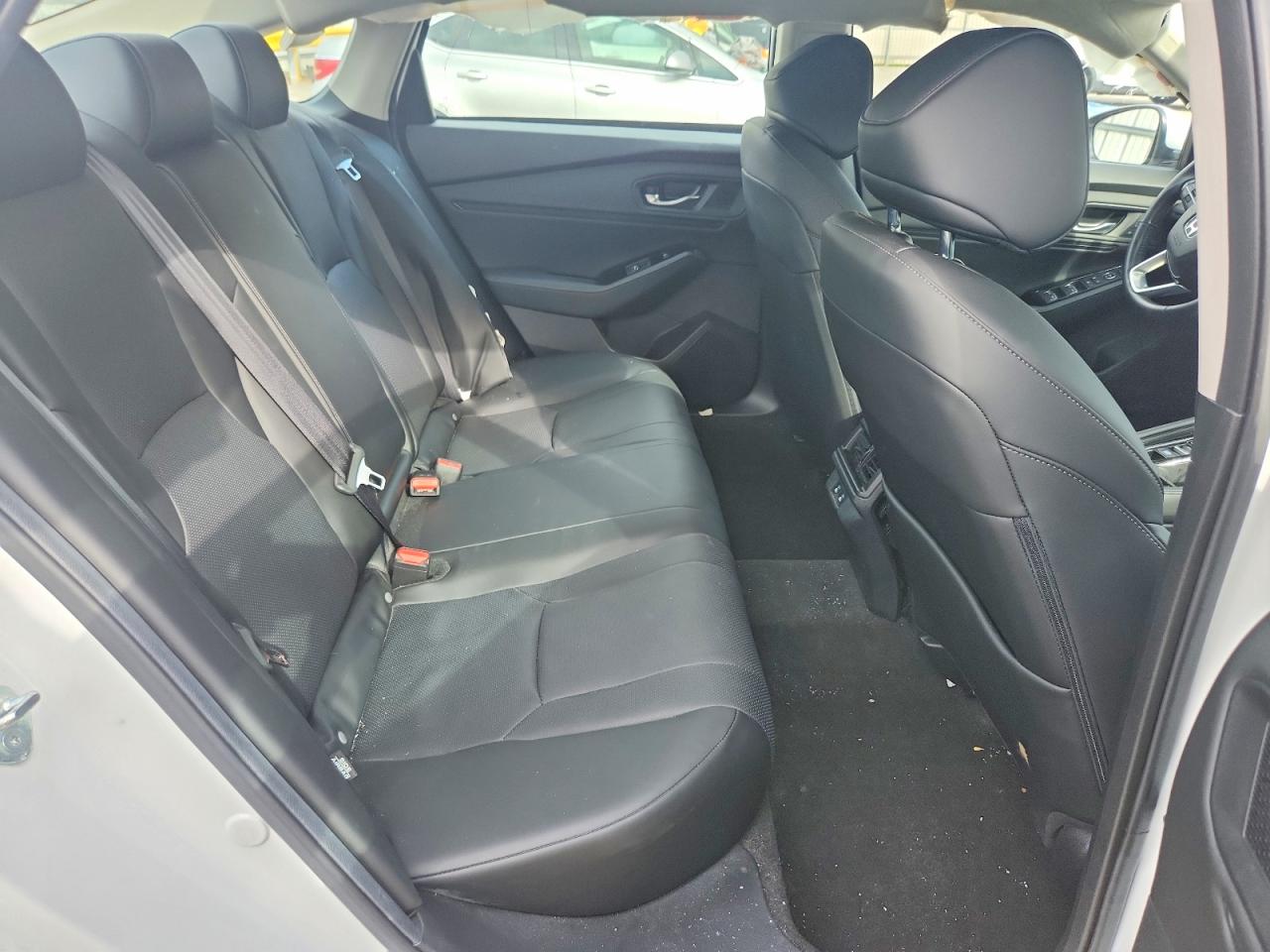 2024 HONDA ACCORD TOURING HYBRID photo 19