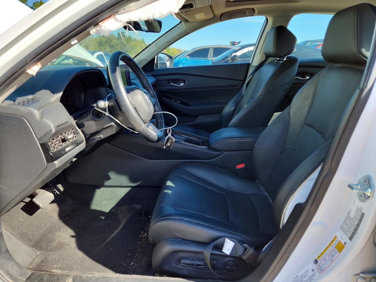 2024 HONDA ACCORD TOURING HYBRID photo 13