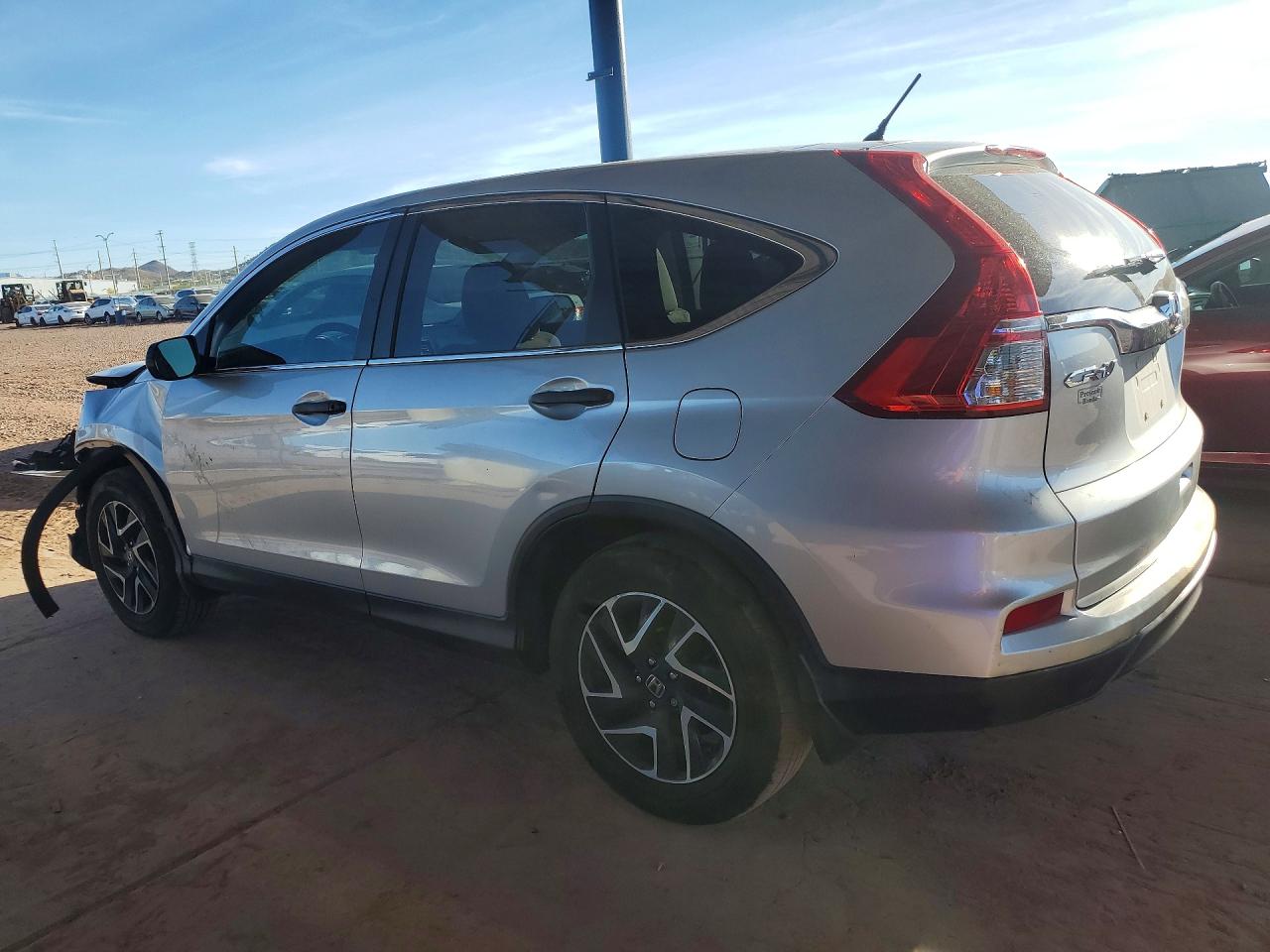 2016 HONDA CR-V SE photo 2