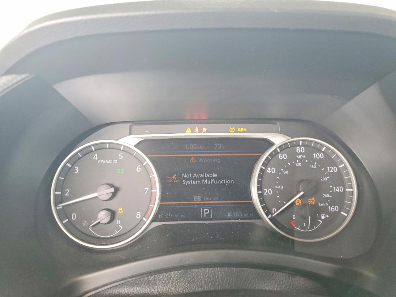 2025 NISSAN SENTRA SR photo 9