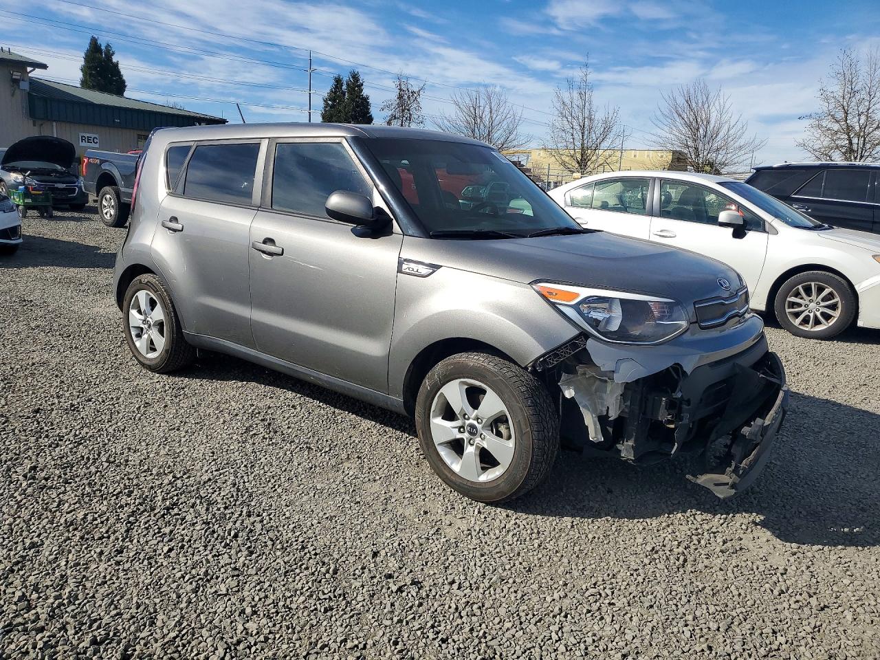 2017 KIA SOUL BASE photo 4