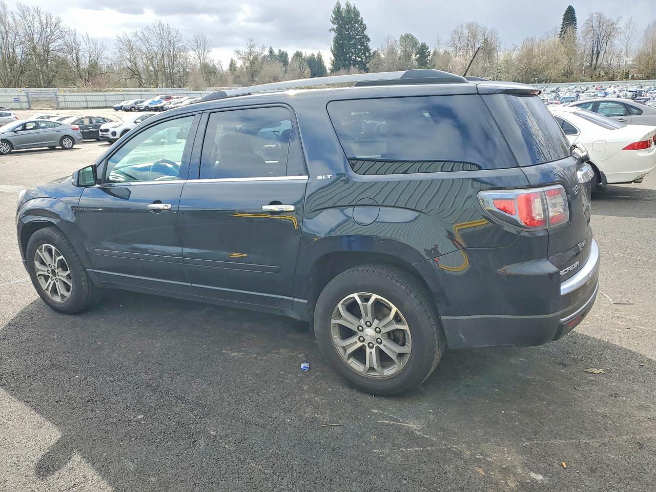 2014 GMC ACADIA SLT-2 photo 2