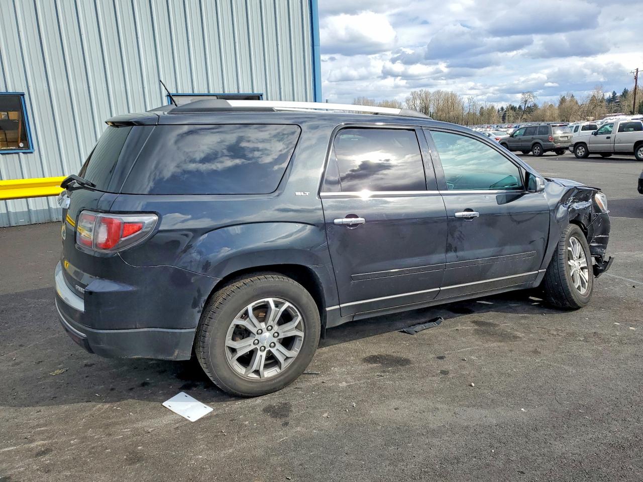 2014 GMC ACADIA SLT-2 photo 3