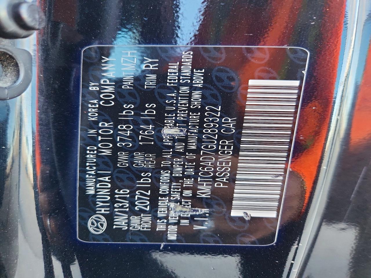 2016 HYUNDAI VELOSTER BASE photo 12
