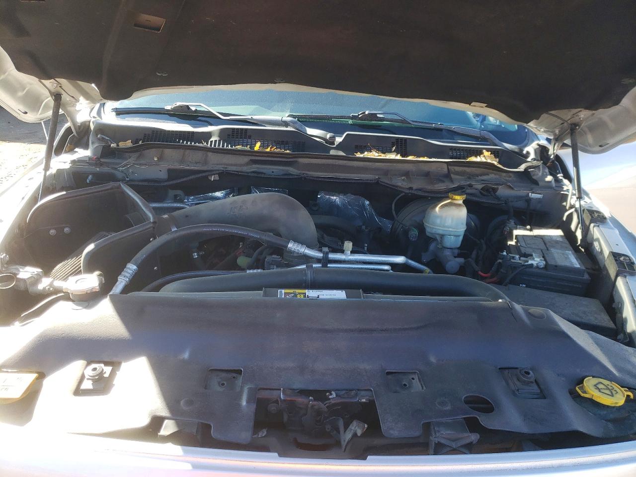 2016 RAM 1500 ST photo 11