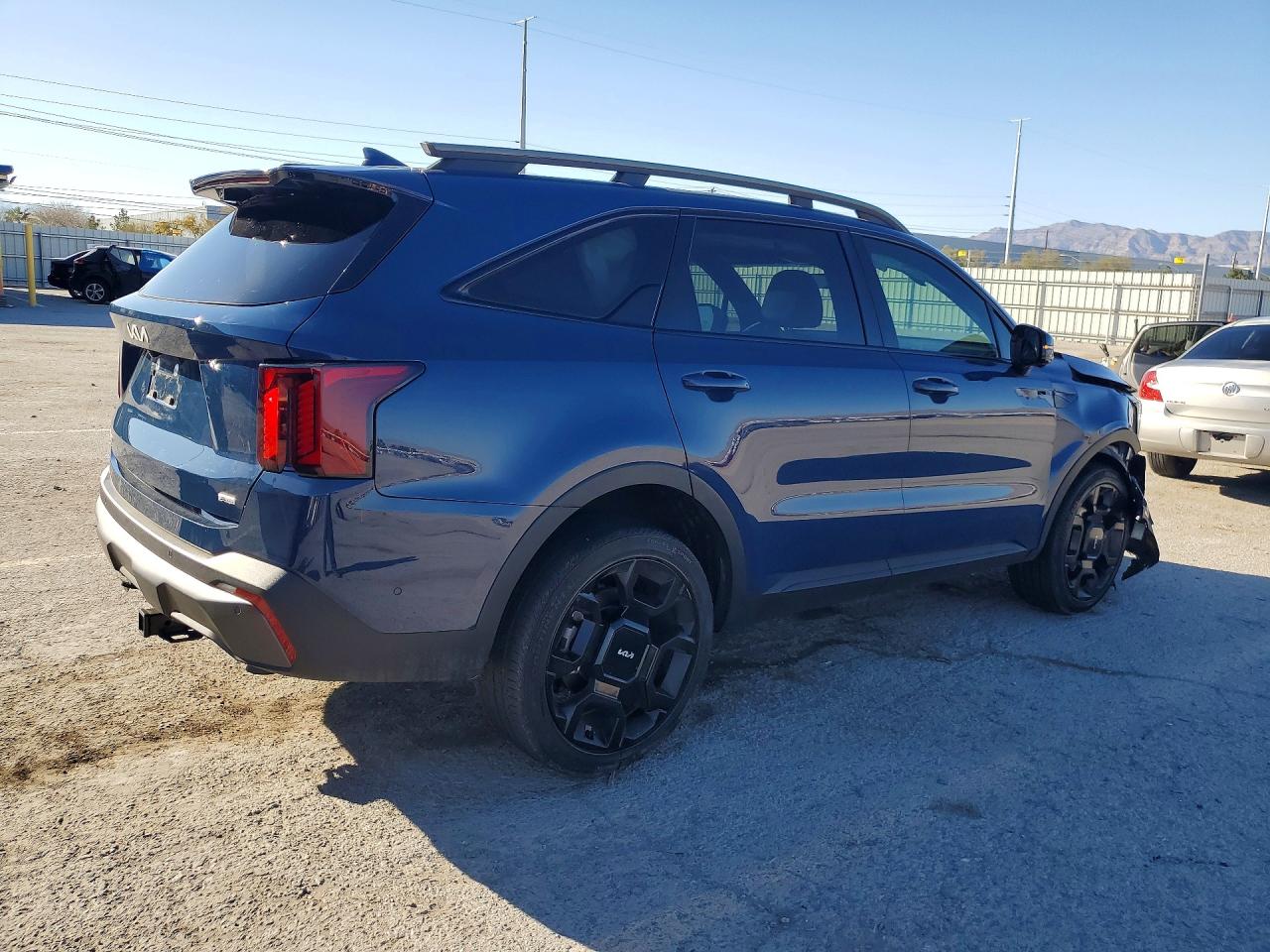 2024 KIA SORENTO X-LINE SX PRESTIGE photo 5