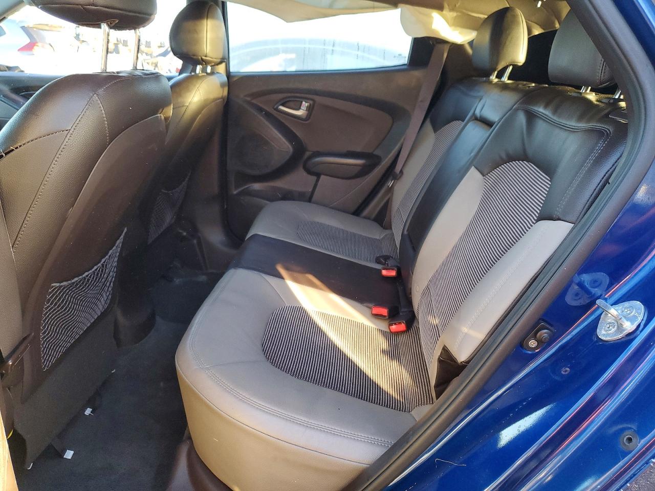2013 HYUNDAI TUCSON GLS photo 11