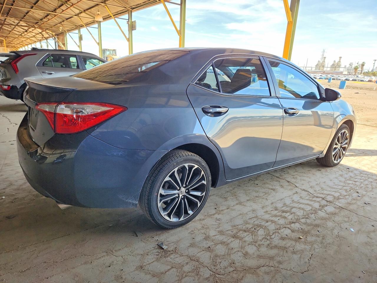 2014 TOYOTA COROLLA S PLUS photo 5