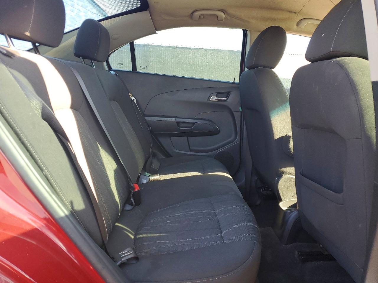 2014 CHEVROLET SONIC LT photo 10