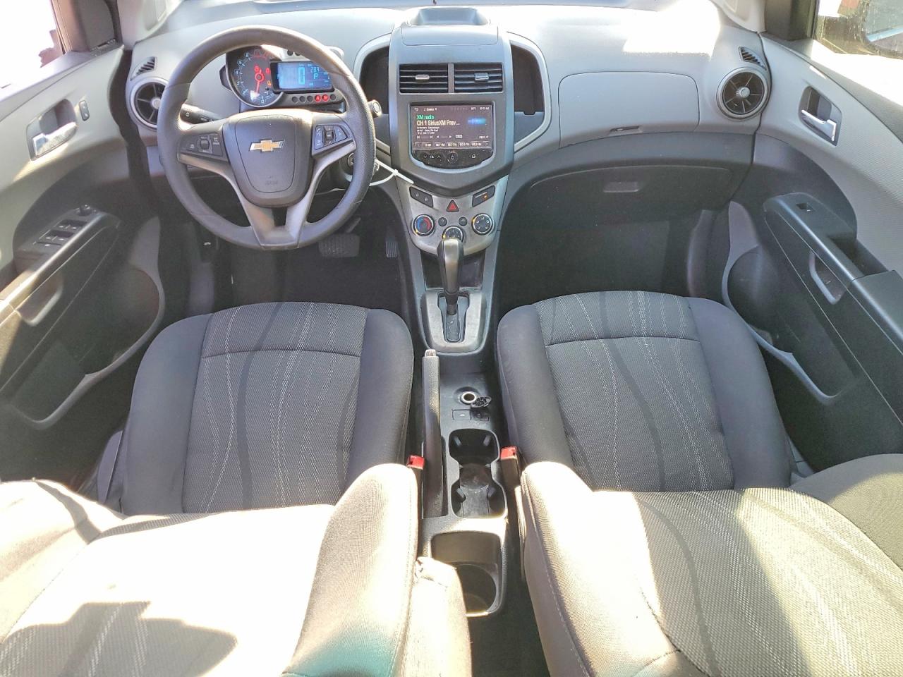 2014 CHEVROLET SONIC LT photo 8