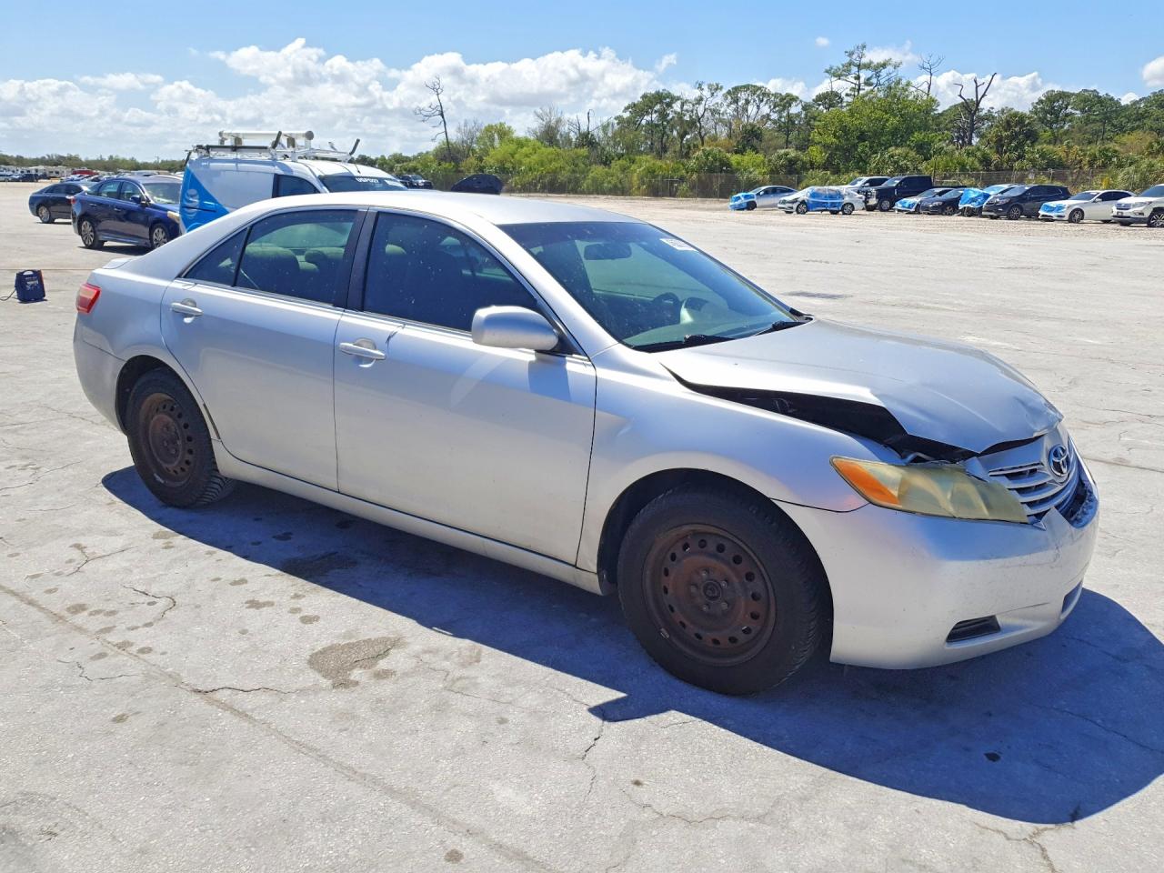 2009 TOYOTA CAMRY LE photo 7